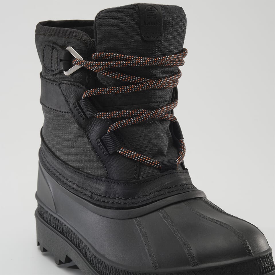 BLACK : Women's BANFF Front View