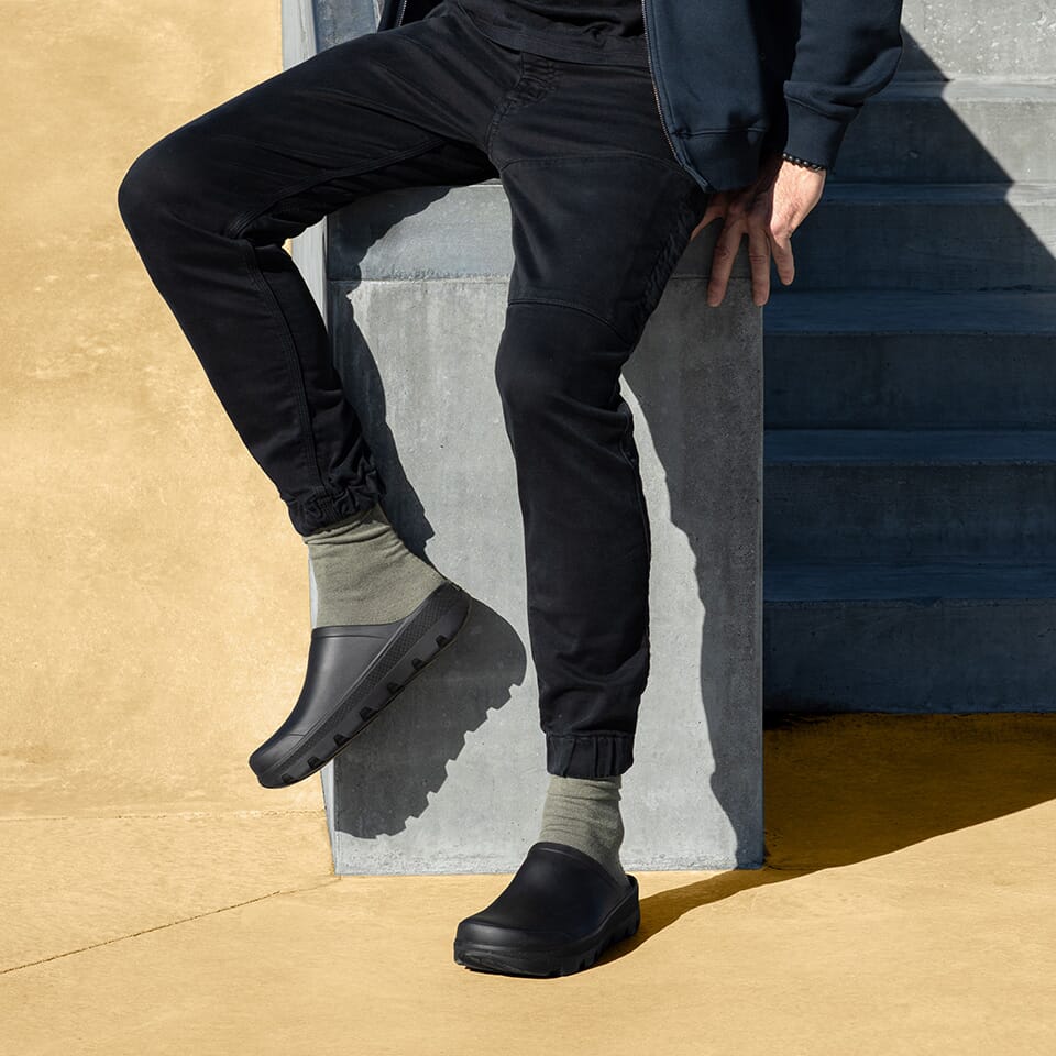 BLACK : Nova - Slip-On Clogs Lifestyle