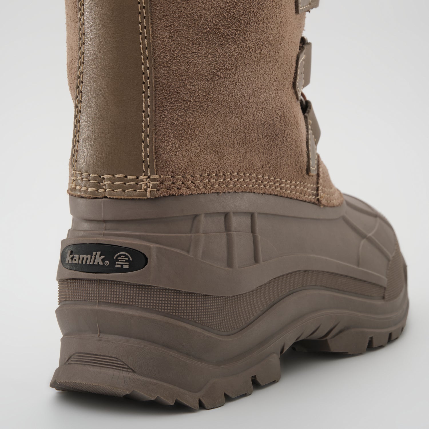 Fossil : Alborg Women's Winter Boots - Close-up Back View