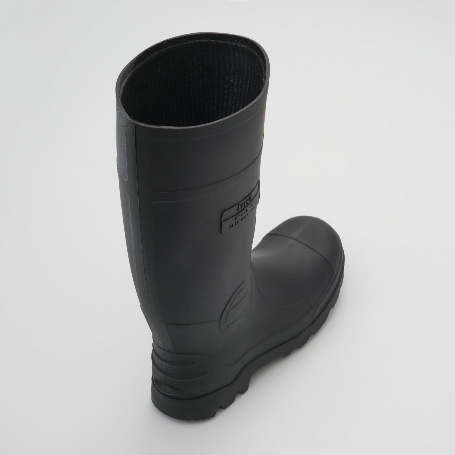 Black : Irongrid Men's Work Boots - Three-Quarter Top View