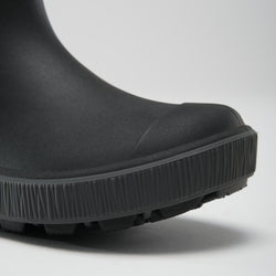 Black-Charcoal : Riptide Kids' Rain Boots - Side View Close-up