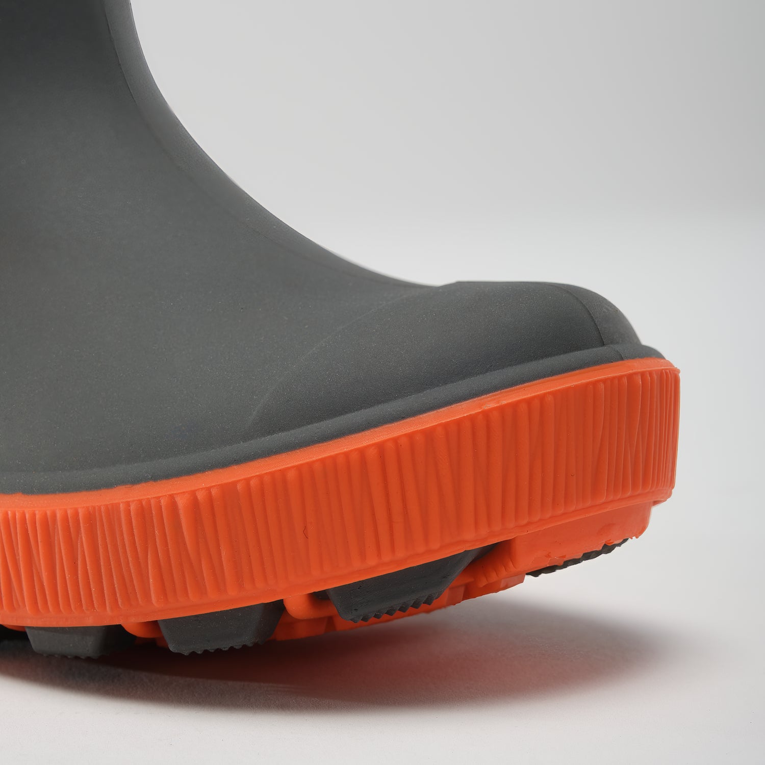 Charcoal : Riptide Kids' Rain Boots - Side View Close-up
