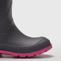 Charcoal-Magenta : Stomp Kids' Rain Boots - Side View Close-up