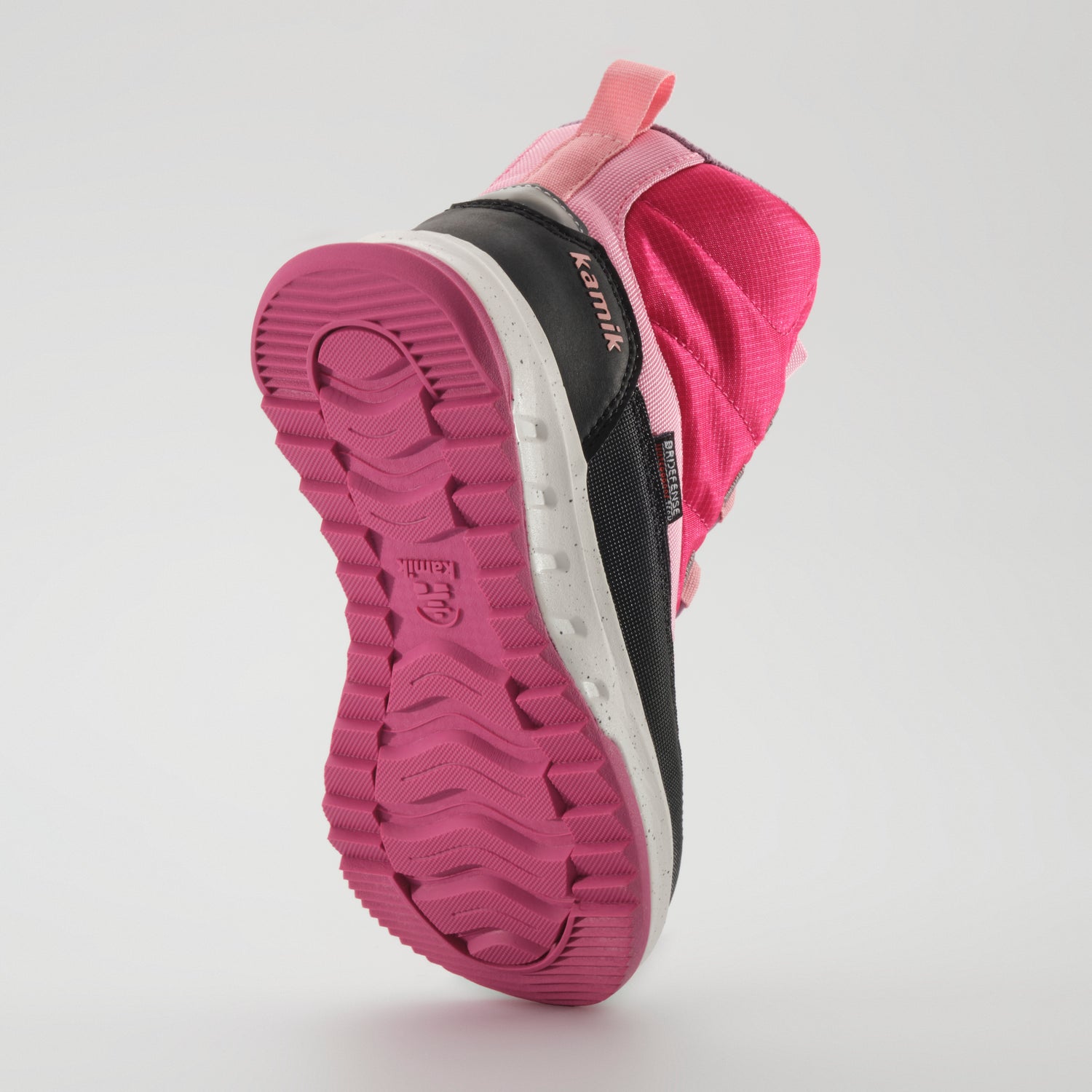 Magenta : Stormy Mid 2 Kids Winter Boots - Outsole View