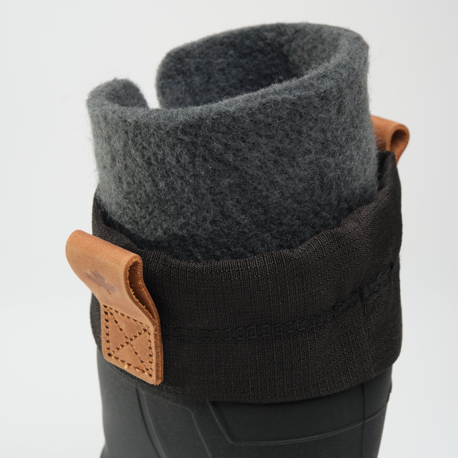 Black : Tundra Jr Kids Winter Boots - Liners View
