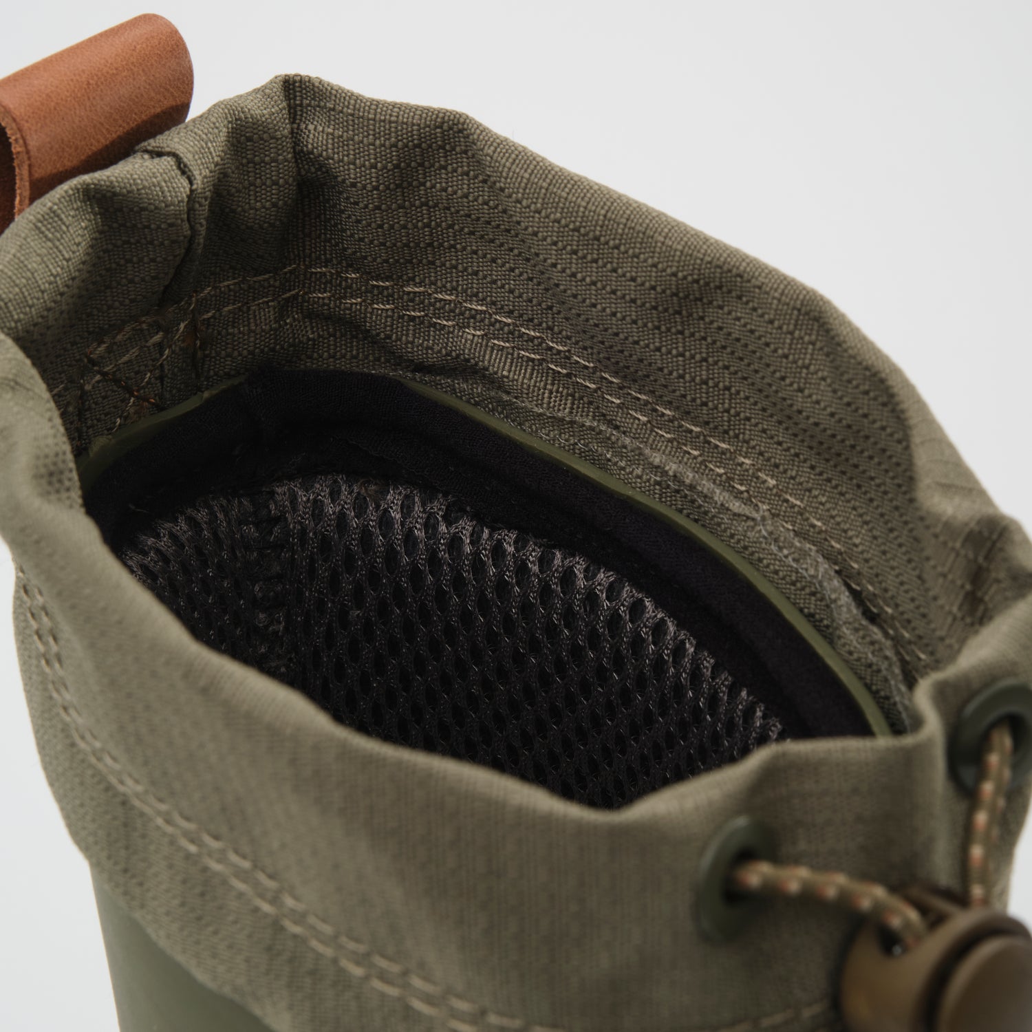 Moss : Tundra Mid Men's Winter Boots - Inside View