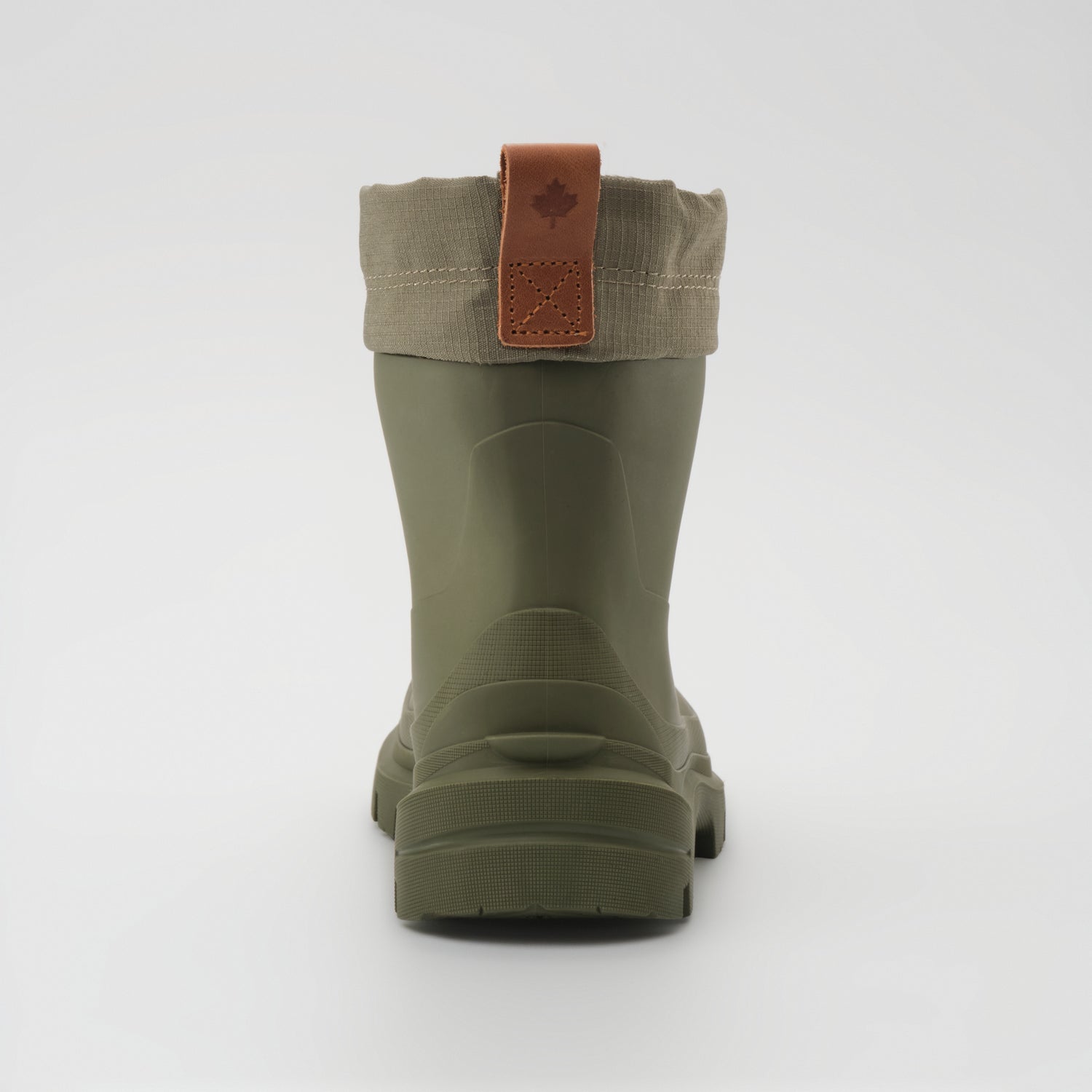 Moss : Tundra Mid Men's Winter Boots - Back View