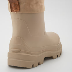 Fossil : Tundra Mid Women's Winter Boots - Zoom-in Back View