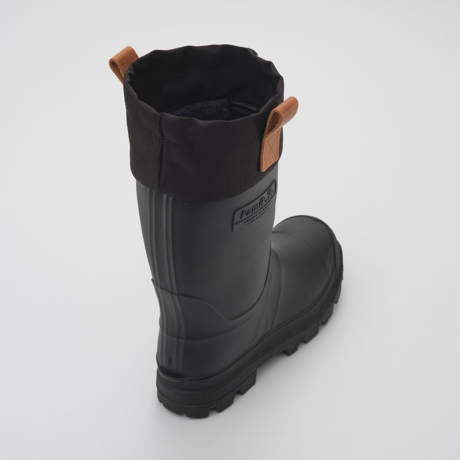 Black : Tundra Women's Winter Boots - Three-Quarter Back View