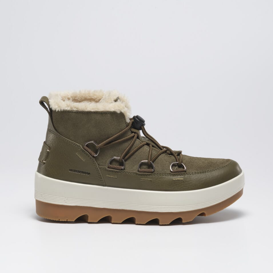 DARK OLIVE : CELESTE LO Lifestyle