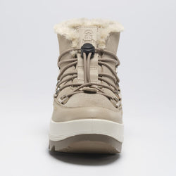 LIGHT TAUPE : CELESTE LO Inside View
