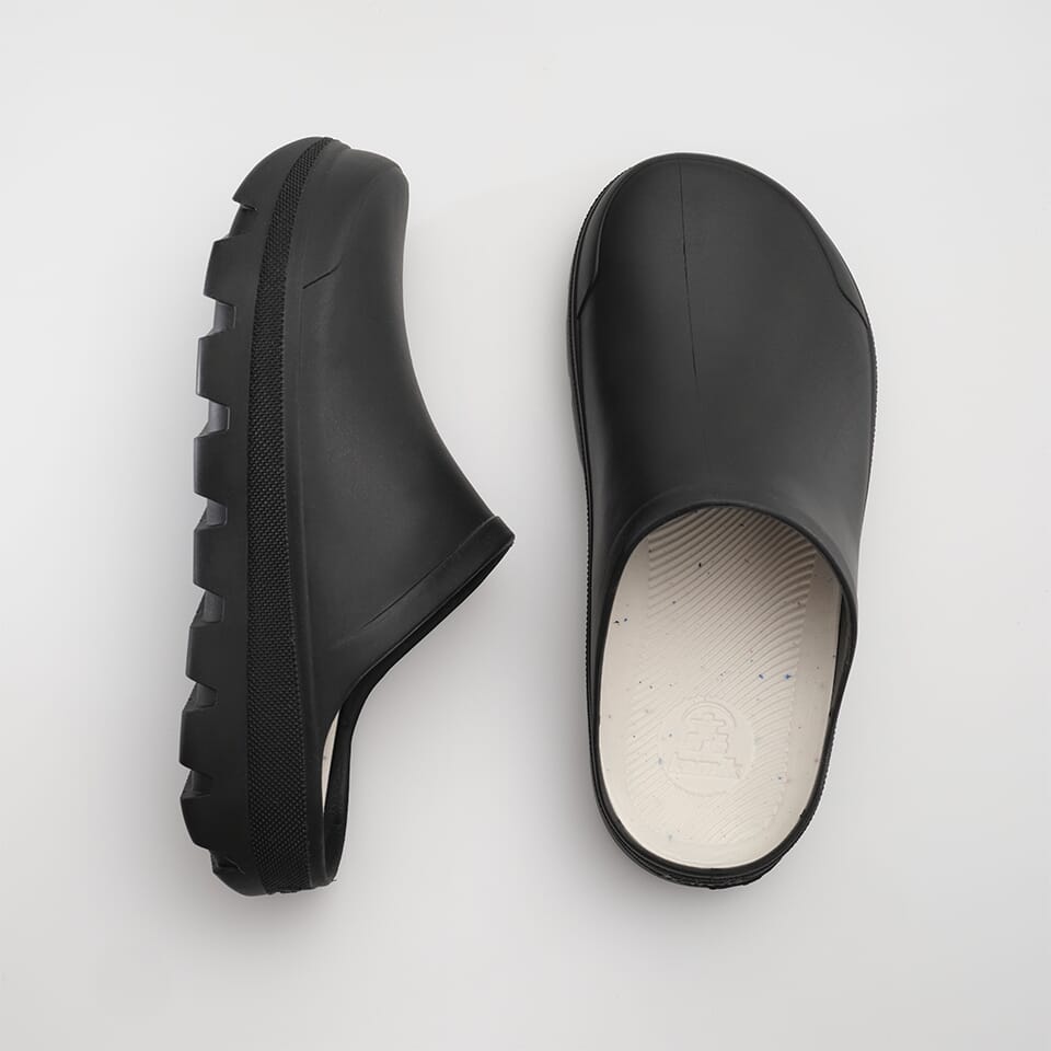 BLACK : Nova - Slip-On Clogs Front View